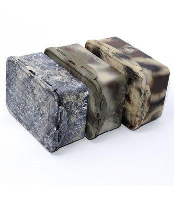 3 large Lock n' Lock containers in Woodland, Khaki and Stone. 