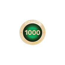Gold pin for 1000 finds in dark green